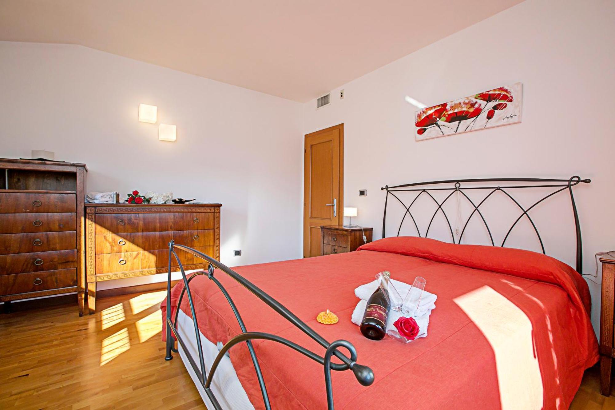 Paulie Apartment - Happy Rentals Riva del Garda Exteriör bild